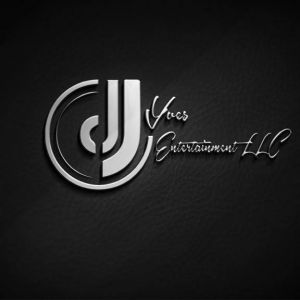 DJ Yves Entertainment: Photo Booth